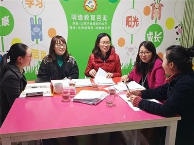 社區(qū)家庭教育項(xiàng)目執(zhí)行觀察 服務(wù)下沉見(jiàn)成效，賦能家庭共成長(zhǎng)